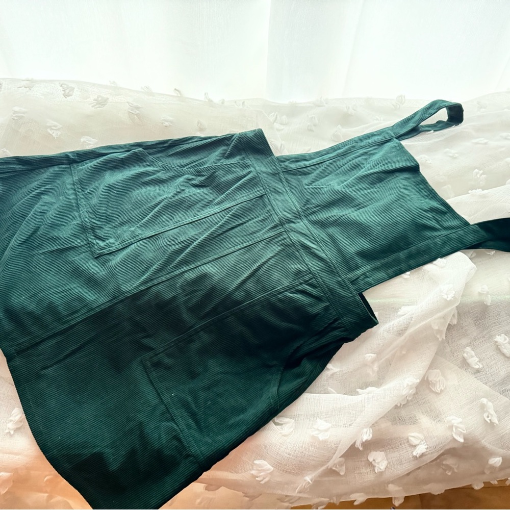 Green jumper skirt corduroy